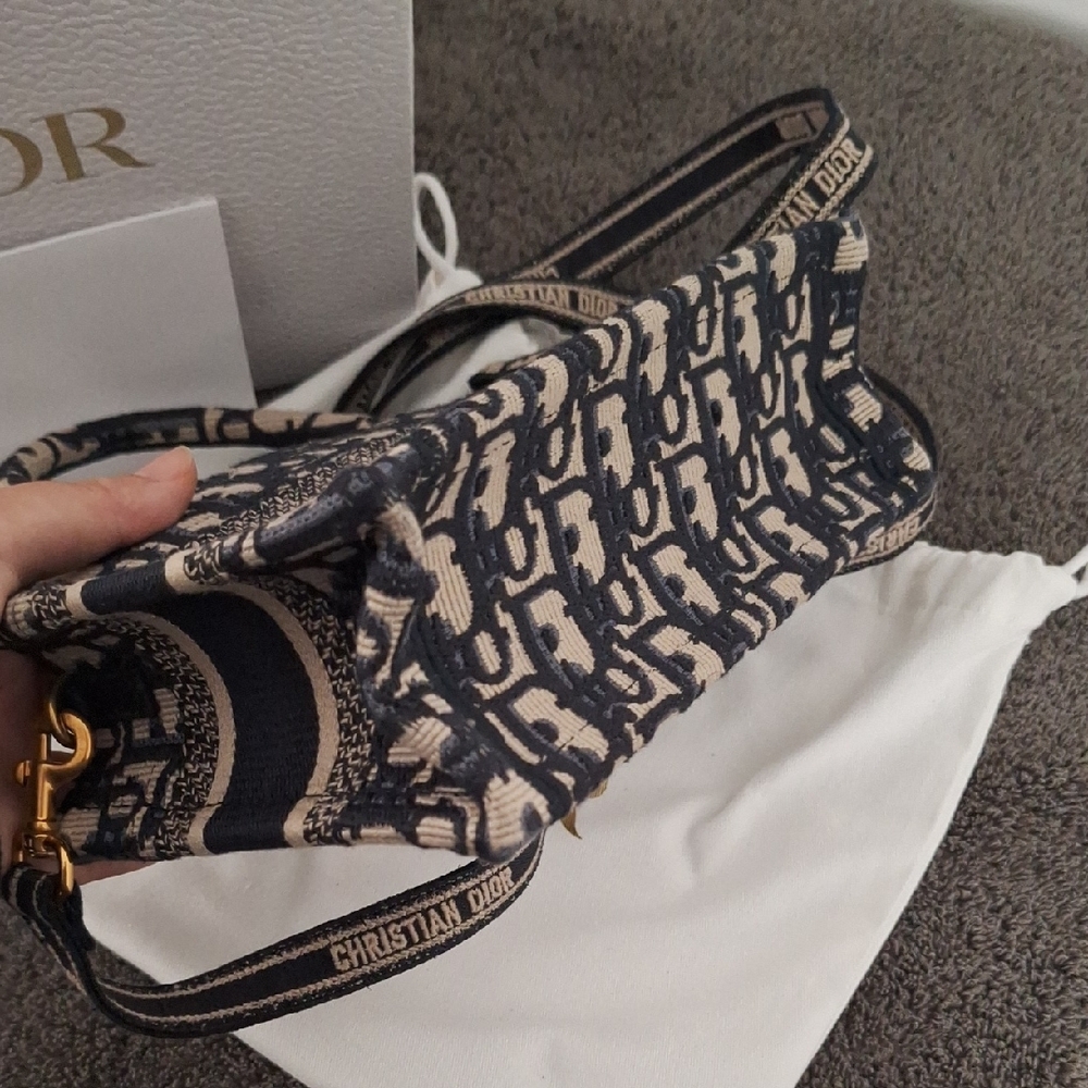 Dior Navy and Cream Mini Book Tote Bag - Picture 5 of 6